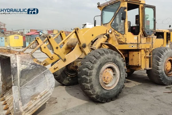 لودر کاترپیلار 966